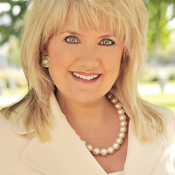 Dona Robinson | Vice President at Robinson Creative Inc.