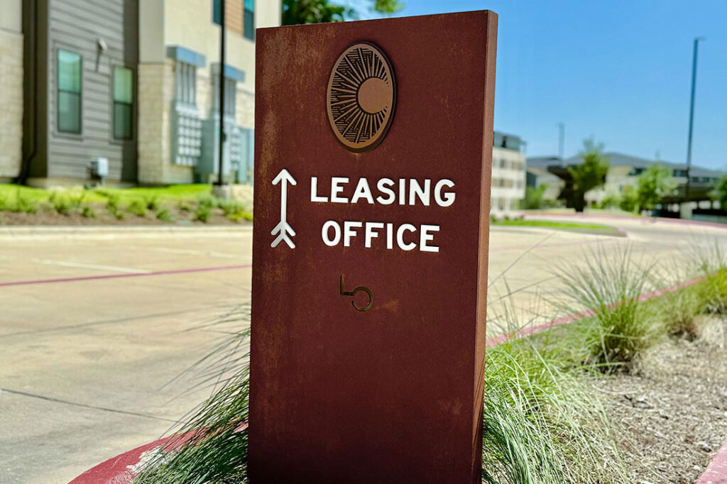 Cadena-At-The-Falls-Leasing-Directional-Corten