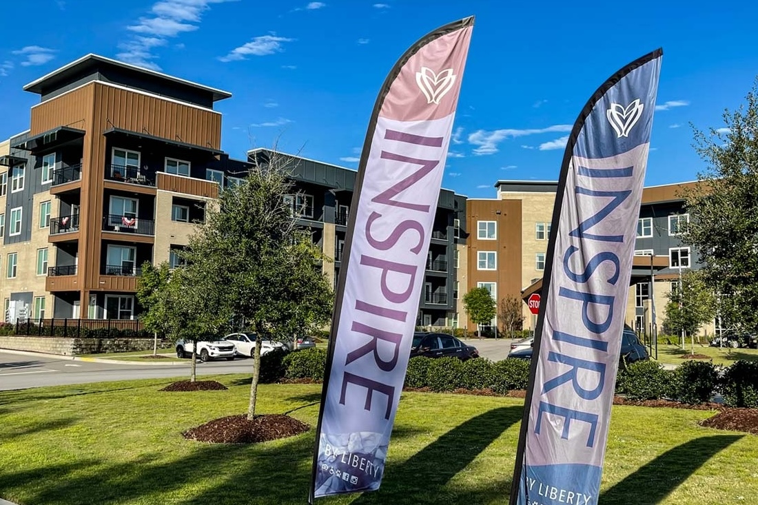 Inspire-Feather-Flags