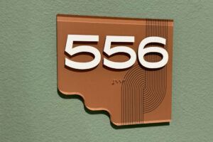 9_Lirica_Unit_Number