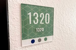 7_Etta_Unit_Number_Green